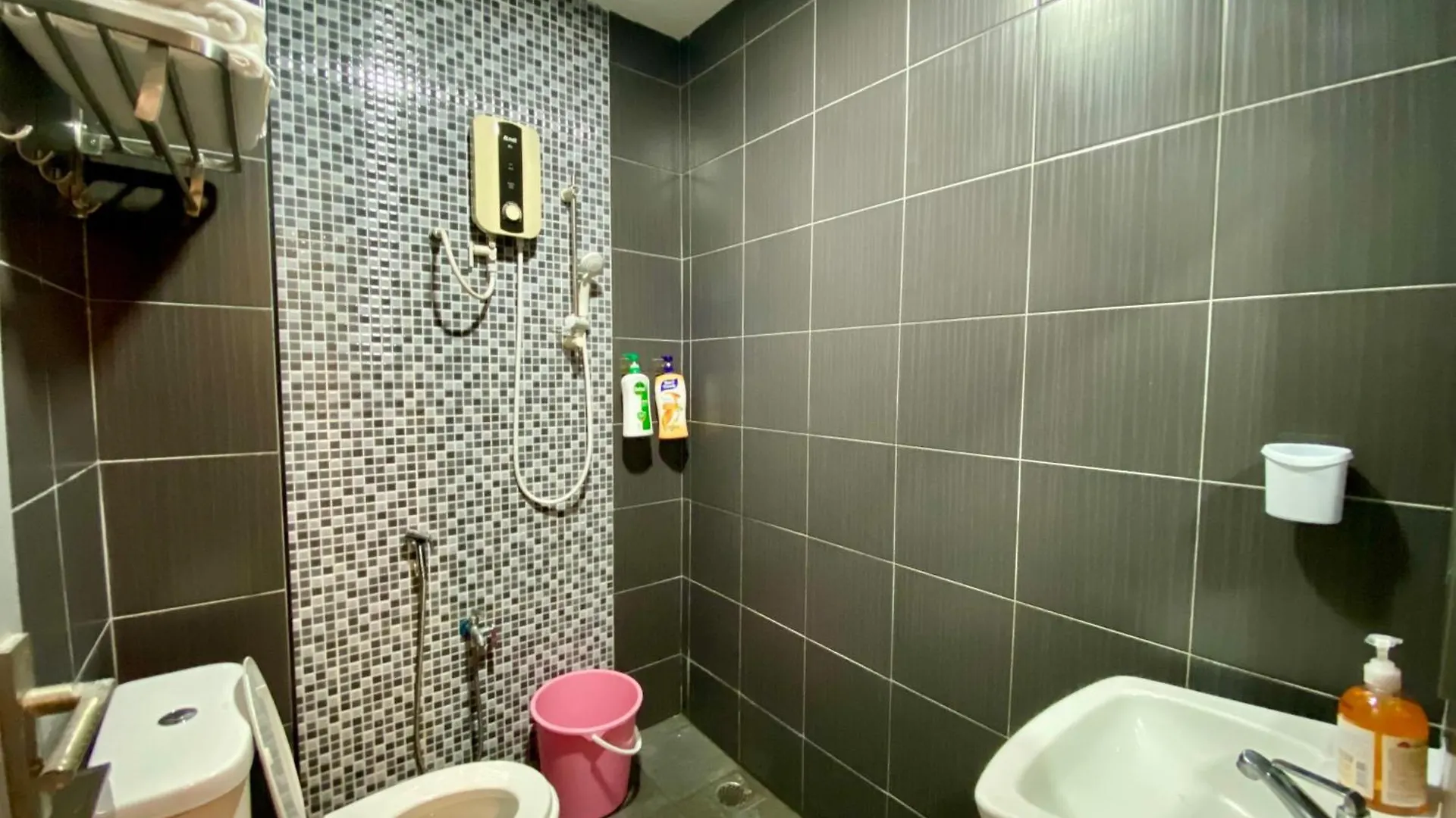 Davissweethome Johor Bahru